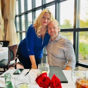 Meet your Posher, Feather